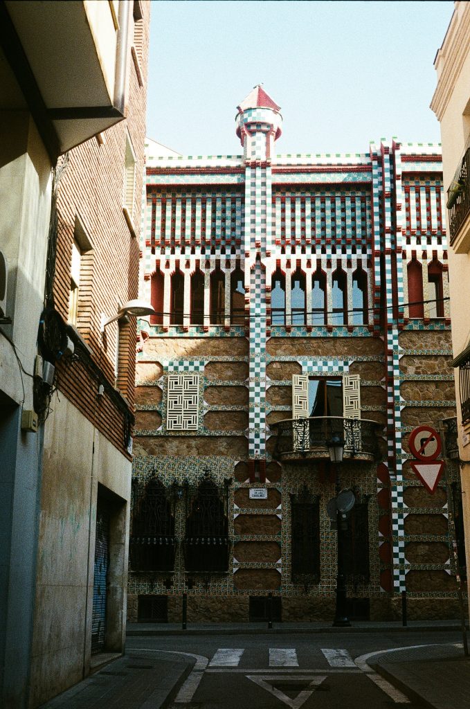 la casa vicens de gaudi