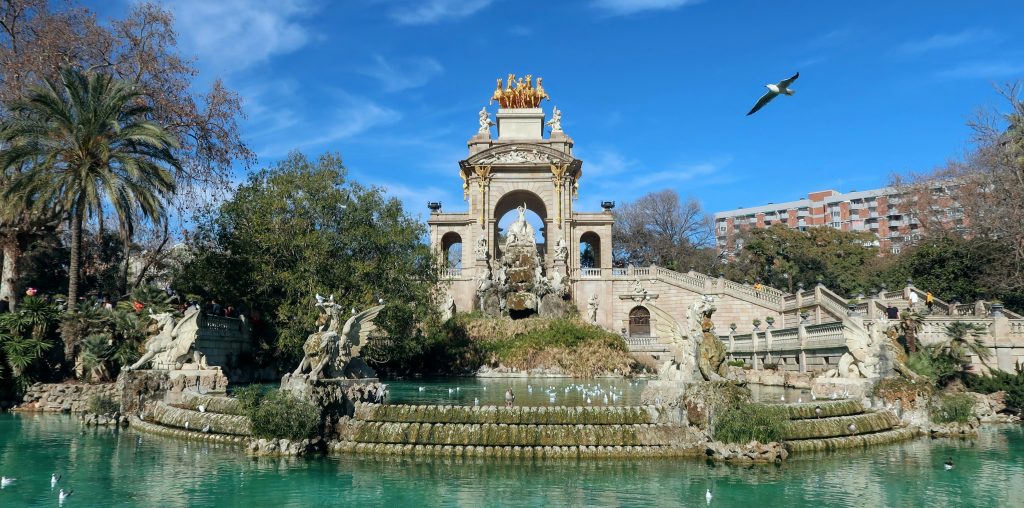 La cascade monumentale du parc de barcelone