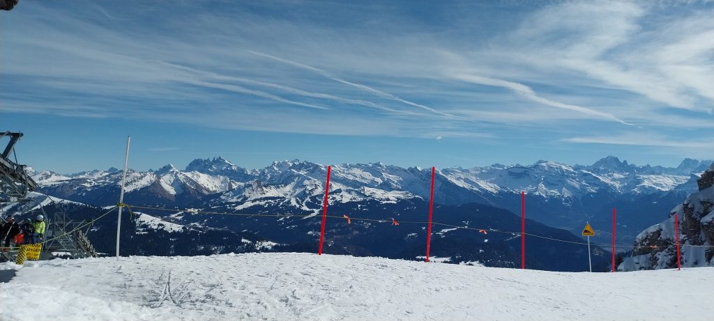 Les hauteurs de annecy sous la neige